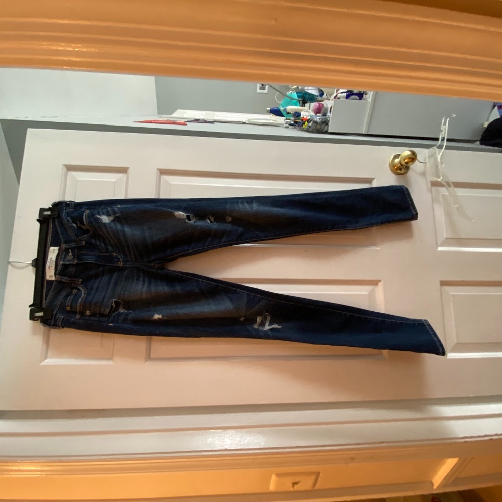 Abercrombie and Fitch dark wash skinny jeans